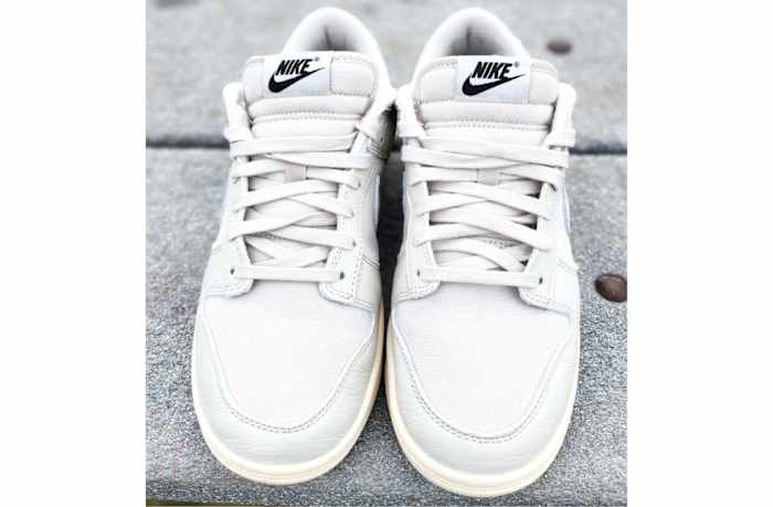 nike-dunk-low-upper-view-on-table